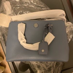 NWT Tory Burch Robinson double-zip tote